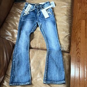 DO NOT BUY LOOKING FOR SIZE 1/2 Sky Premium Collection Jeans